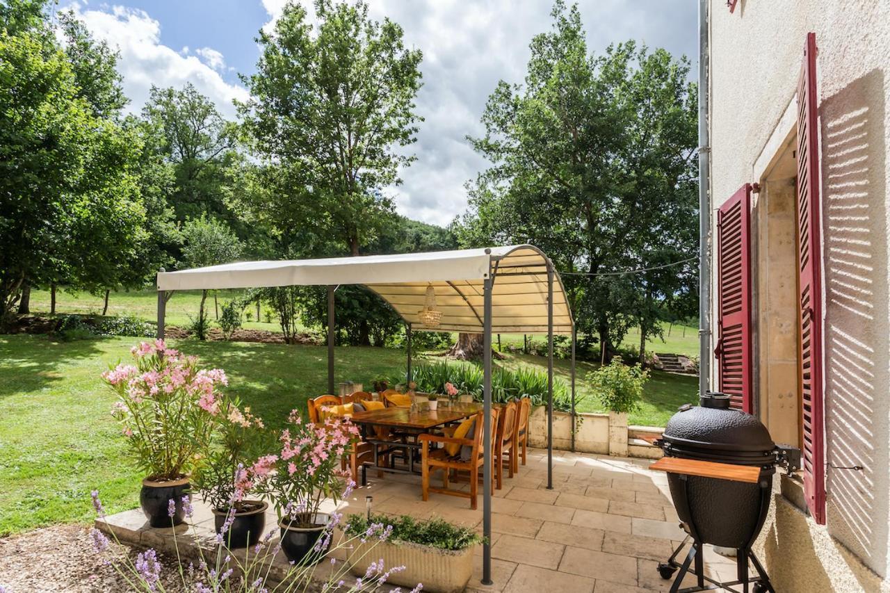 Bed and Breakfast Domaine La Rose Caylus Esterno foto