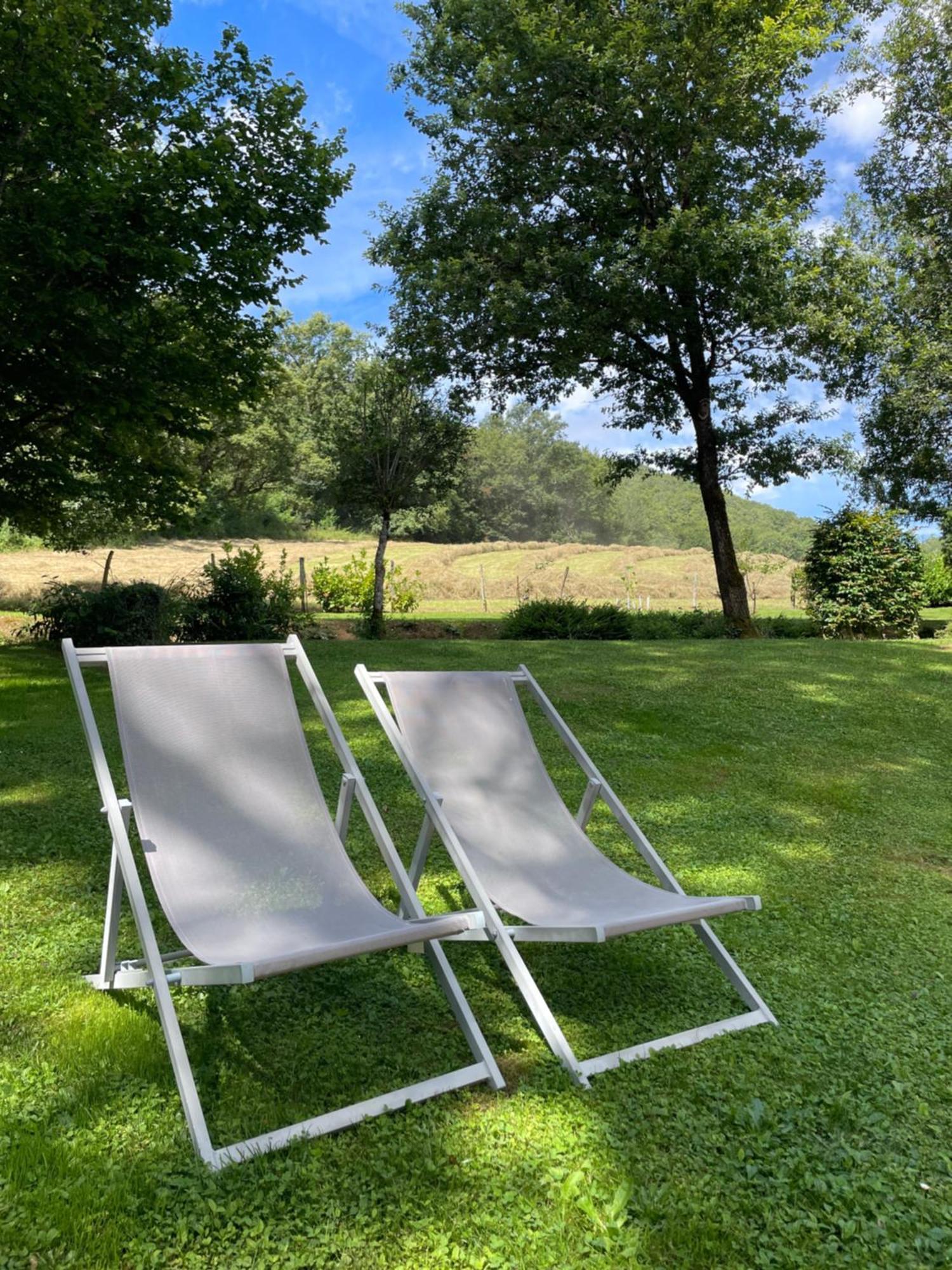 Bed and Breakfast Domaine La Rose Caylus Esterno foto