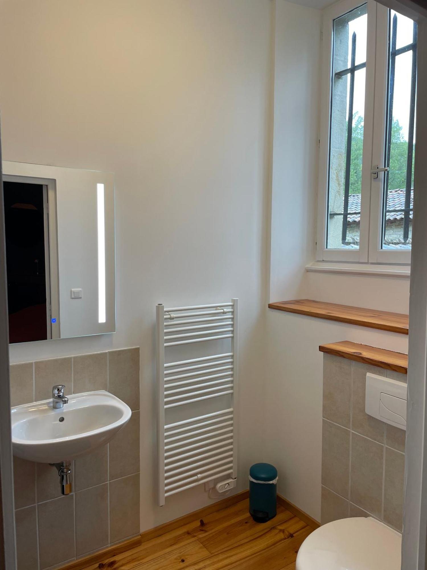 Bed and Breakfast Domaine La Rose Caylus Esterno foto